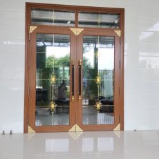Cửa nhôm kính nan đồng